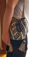 Load image into Gallery viewer, Colombian bucket bag