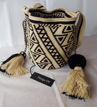 Load image into Gallery viewer, Colombian bucket bag