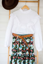 Load image into Gallery viewer, White Ruffle Blouse