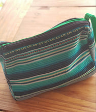 Load image into Gallery viewer, Peruvian cosmetic bags
