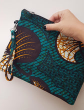 Load image into Gallery viewer, African Dakar Clutch Emerald
