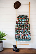 Load image into Gallery viewer, Green lover skirt
