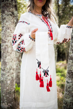 Load image into Gallery viewer, Ukrainian Vyshyvanka dress
